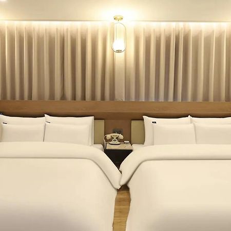 Rosy Hotel Cheongju Ngoại thất bức ảnh