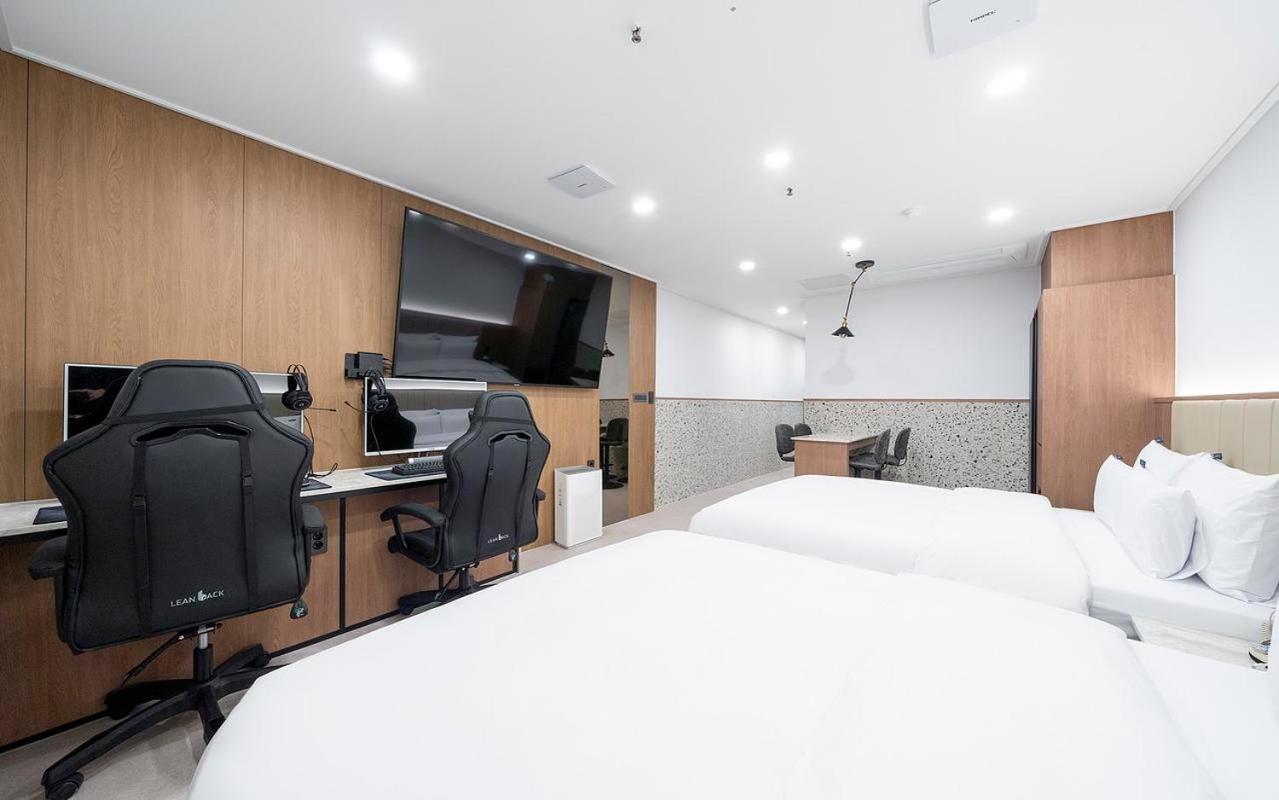 Rosy Hotel Cheongju Ngoại thất bức ảnh