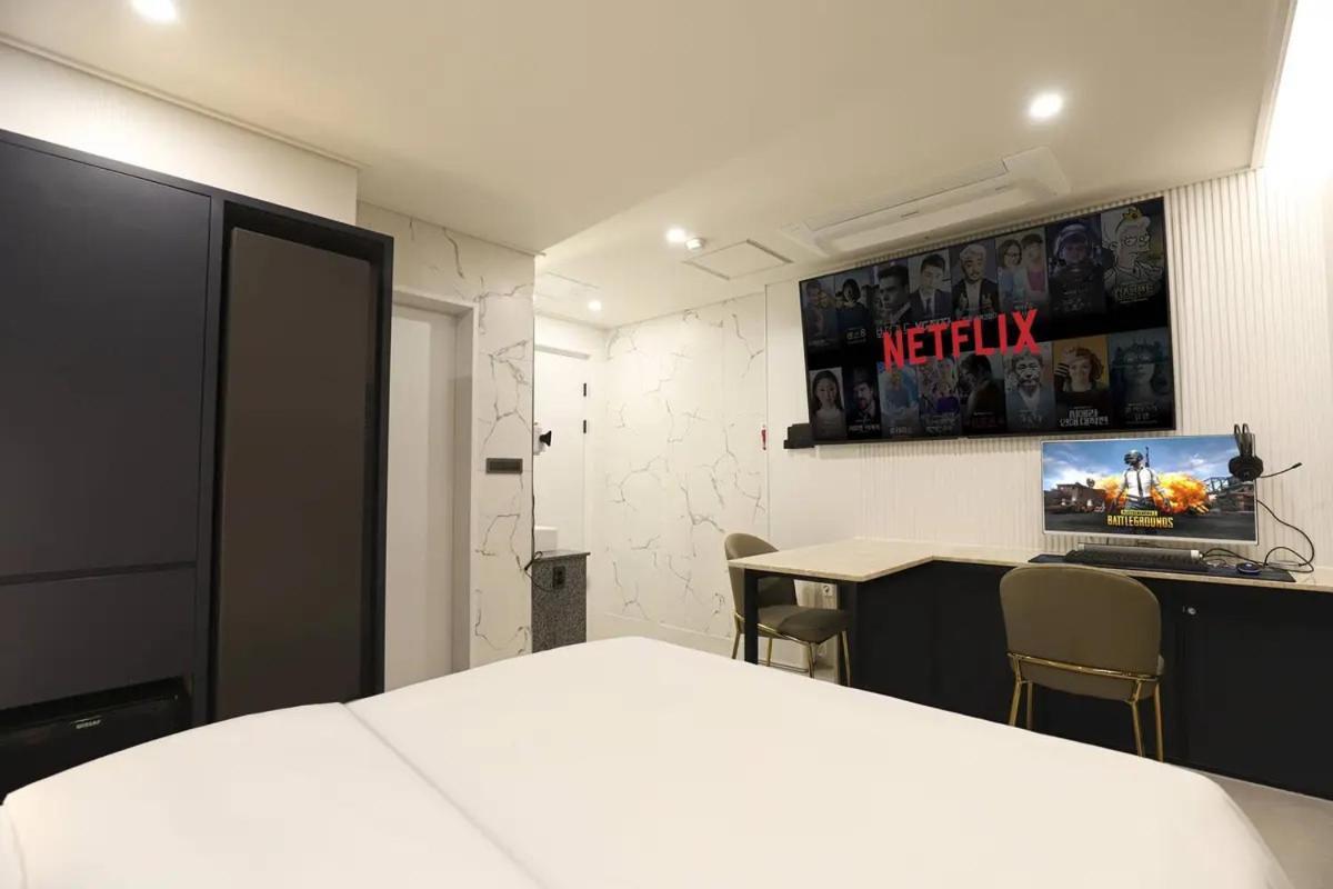 Rosy Hotel Cheongju Ngoại thất bức ảnh