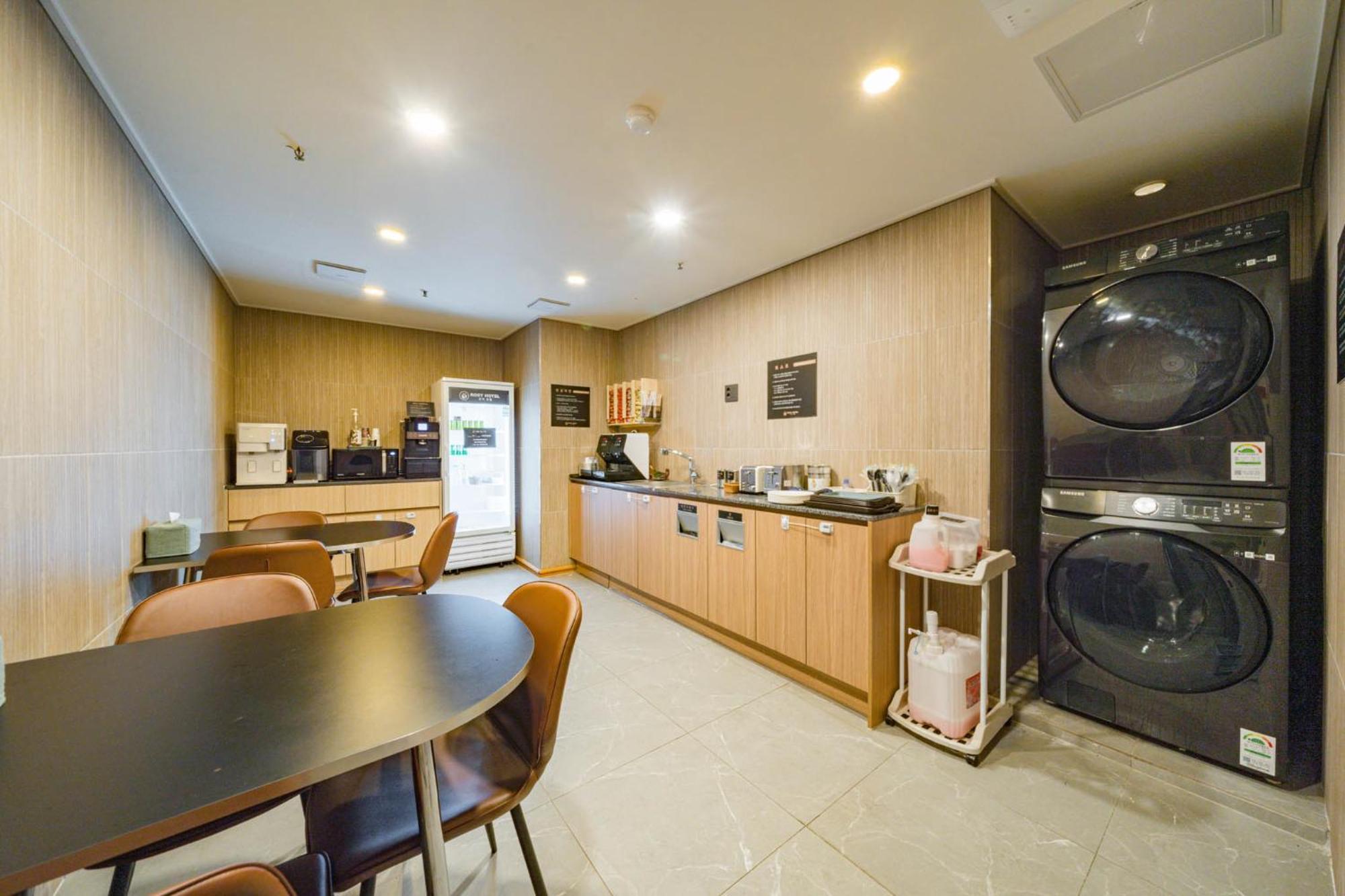 Rosy Hotel Cheongju Ngoại thất bức ảnh